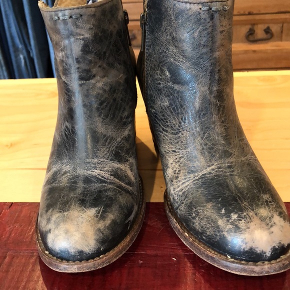 Bed Stu Shoes Bed Stu Yell Booties In Black Lux Leather Poshmark